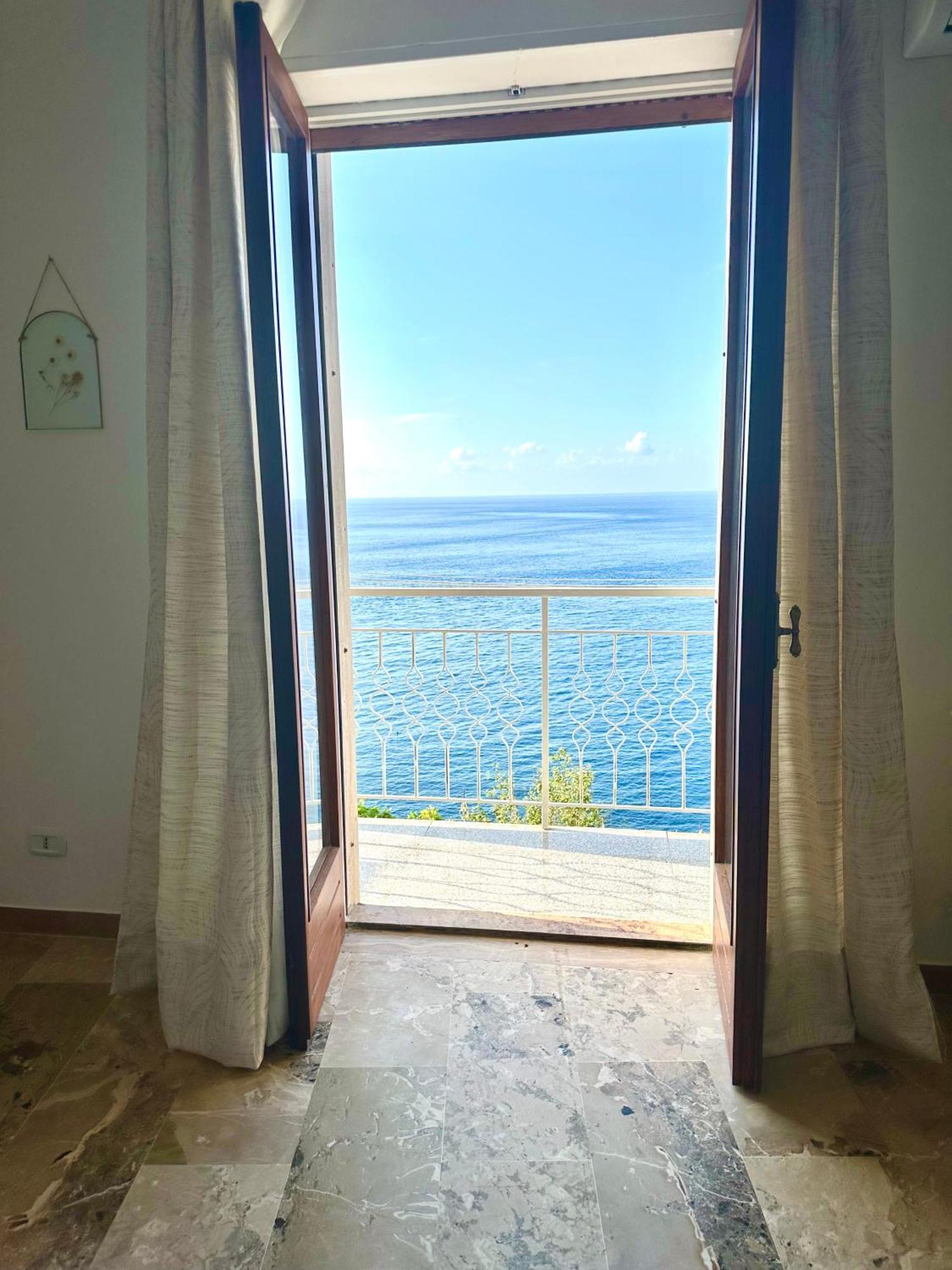 The View Apartment 希拉 外观 照片